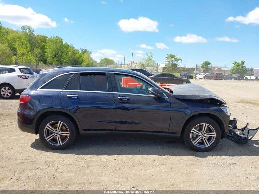 2021 MERCEDES-BENZ GLC 300 4MATIC SUV — Photo 13