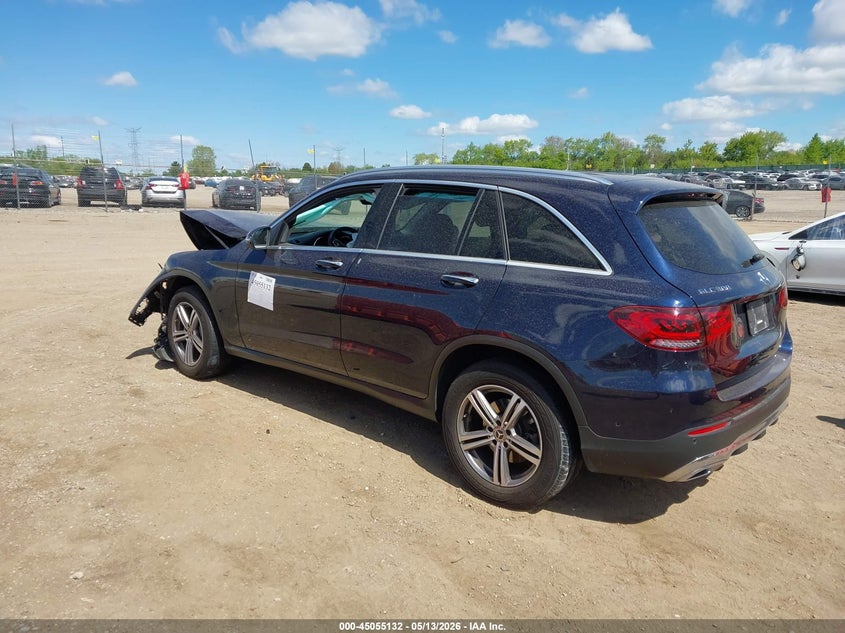 2021 MERCEDES-BENZ GLC 300 4MATIC SUV — Photo 3
