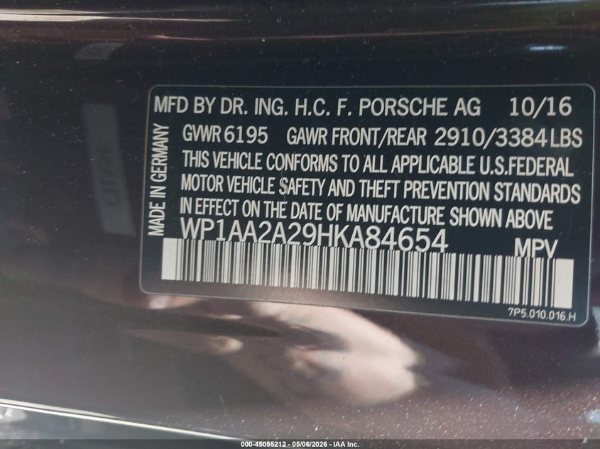 2017 Porsche Cayenne Platinum Edition VIN: WP1AA2A29HKA84654 Lot: 45055212