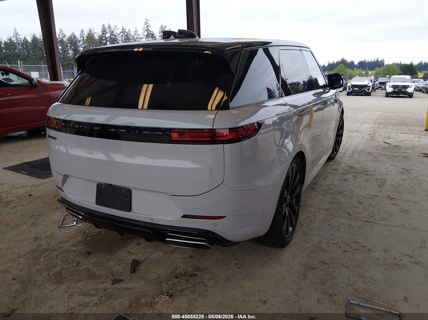 2024 LAND ROVER RANGE ROVER SPORT auction photo 4