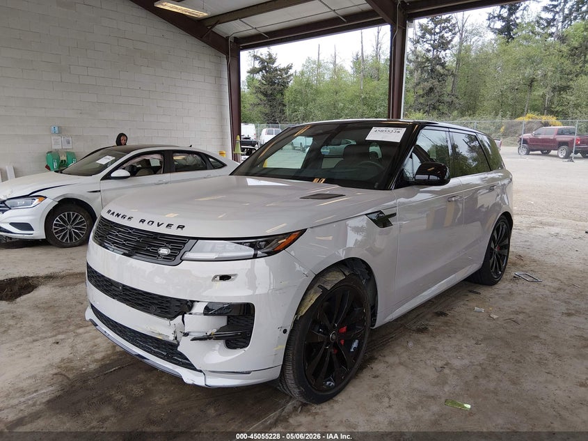 2024 LAND ROVER RANGE ROVER SPORT auction photo 6