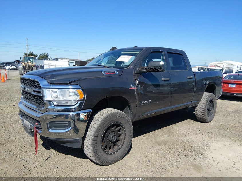 Vin: 3c6ur5clxlg174286, lot: 45552928, ram 2500 tradesman  4x4 6'4 box 20202