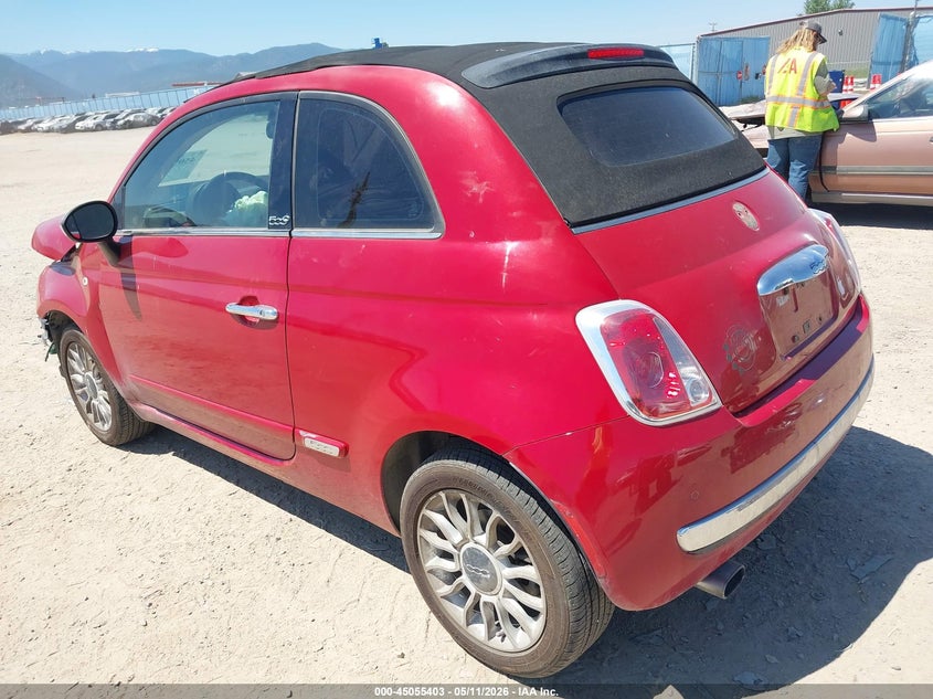 2012 FIAT 500C auction photo 3