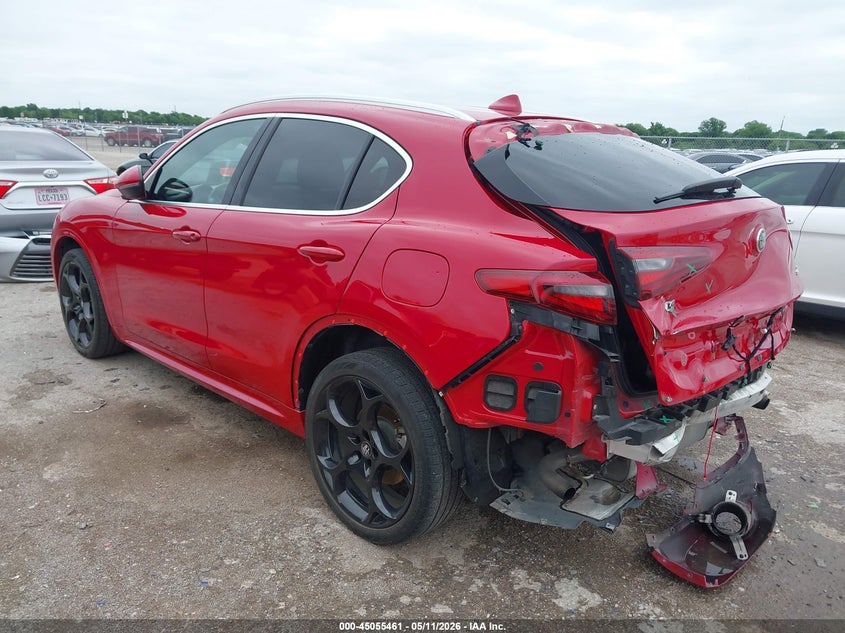 2020 ALFA ROMEO STELVIO auction photo 3