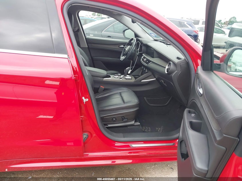 2020 ALFA ROMEO STELVIO auction photo 5