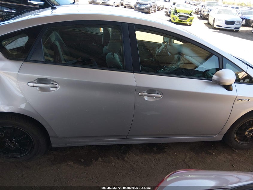 2012 Toyota Prius 1.8 Two silver Lot 111045055672 Vin JTDKN3DU0C0334316