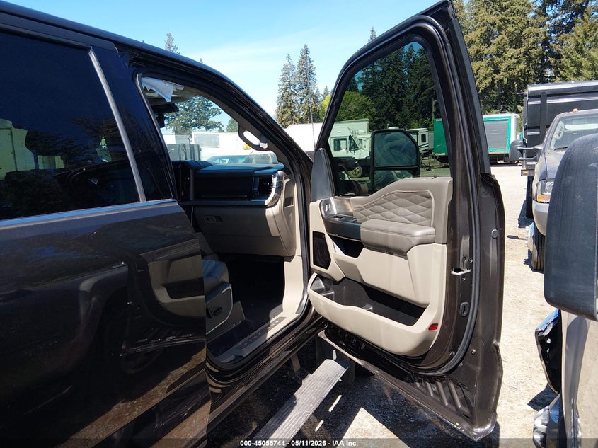 2025 Ford F-450 Platinum VIN: 1FT8W4DM0SEC50396 Lot: 45055744
