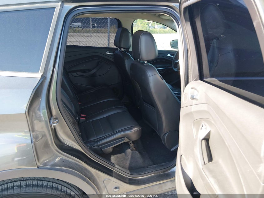 2016 FORD ESCAPE auction photo 8