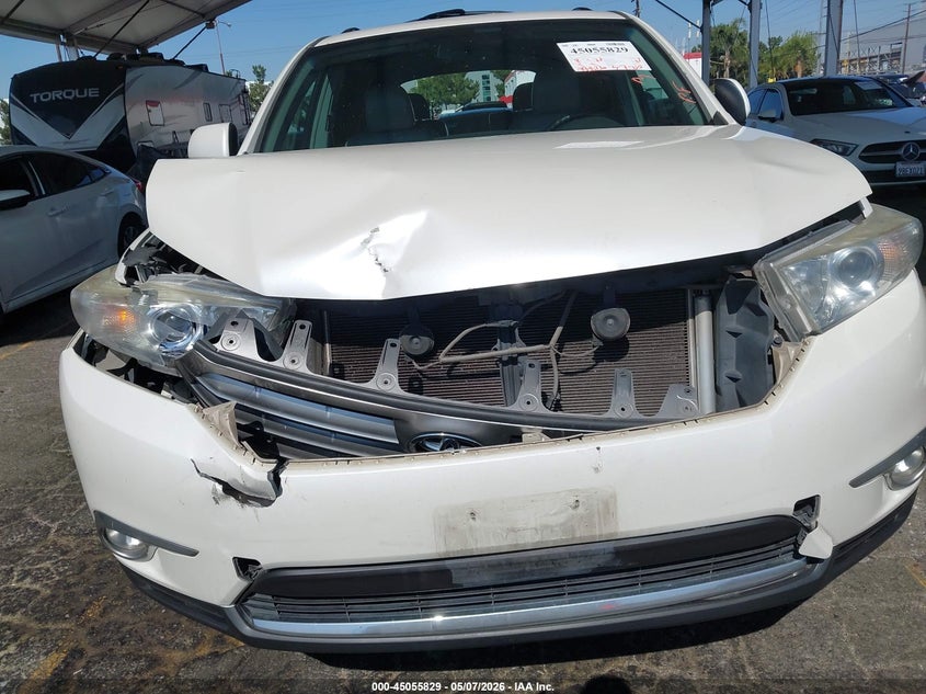2013 TOYOTA HIGHLANDER SPORT UTILITY VEHICLE 3.5L V-6 DOHC, VVT, 270HP