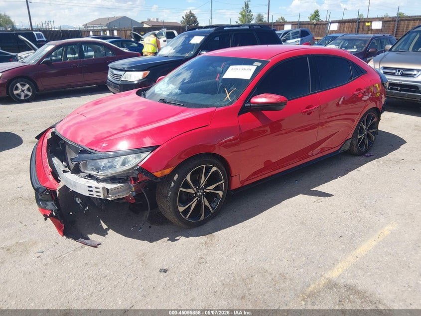 2018 Honda Civic Sport SHHFK7G48JU207131 photo 1
