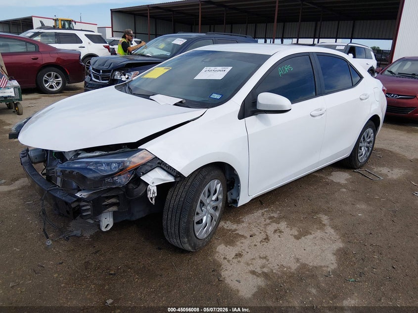 2018 Toyota Corolla Le 2T1BURHE0JC985909 photo 1
