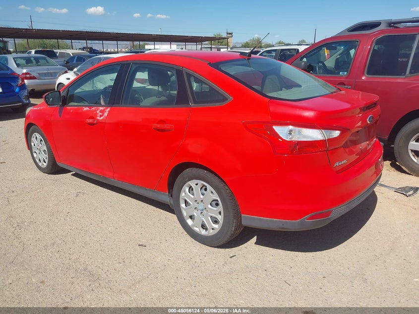 Vin: 1fahp3f28cl105869, lot: 45553654, ford focus se 20123