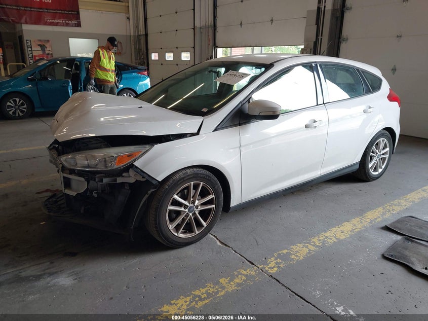 Vin: 1fadp3k22gl270701, lot: 45553758, ford focus se 20162