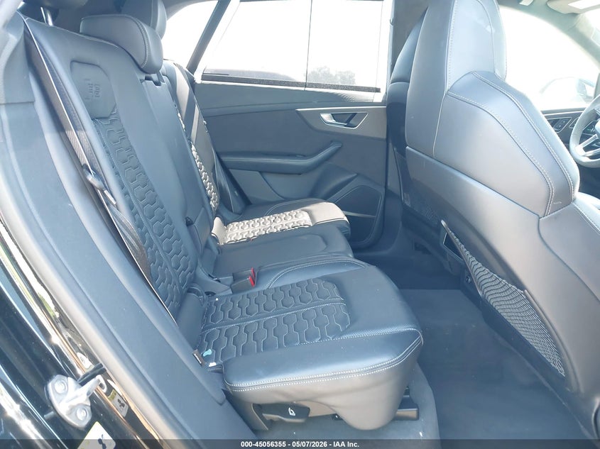 2022 Audi Rs Q8 Tfsi Quattro Tiptronic VIN: WU1ARBF18ND002572 Lot: 45056355