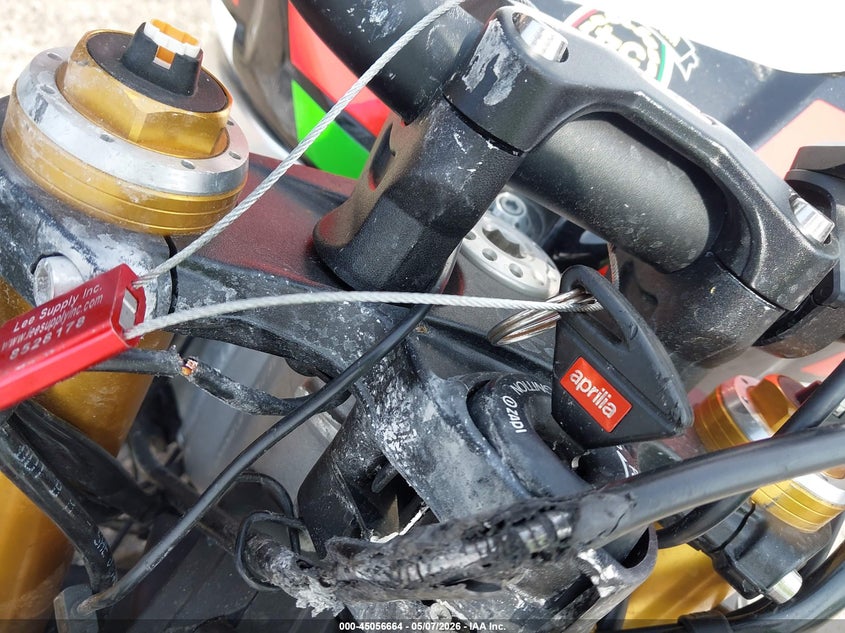 2021 Aprilia Tuono V4 1100 Factory VIN: ZD4KZUB05MS000089 Lot: 45056664