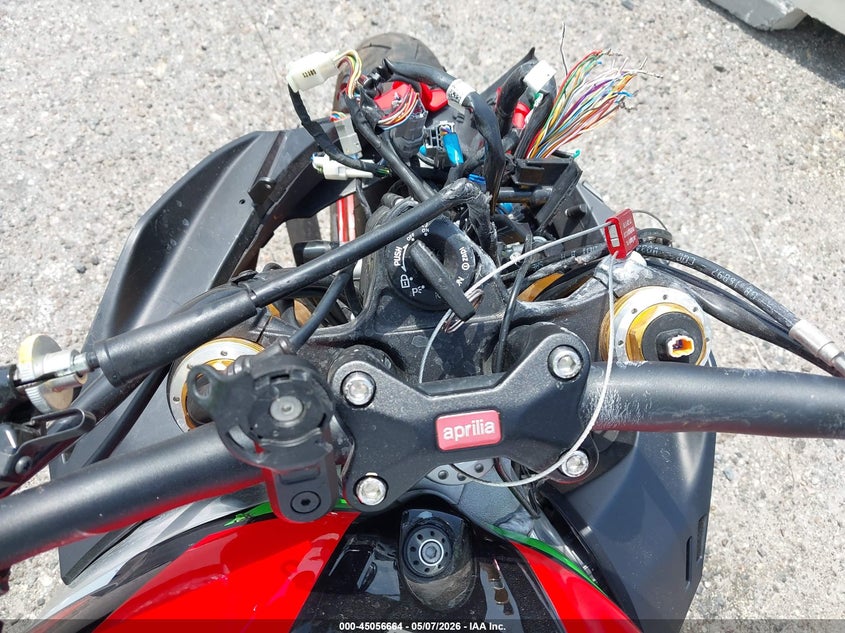 2021 Aprilia Tuono V4 1100 Factory VIN: ZD4KZUB05MS000089 Lot: 45056664