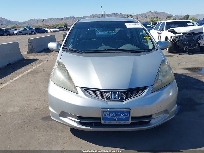 2012 Honda Fit 1.5 silver Lot 111045056668 Vin JHMGE8H32CC037534
