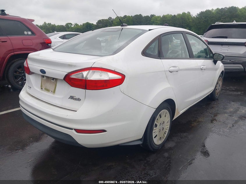 Vin: 3fadp4aj8fm202673, lot: 45554204, ford fiesta s 20154