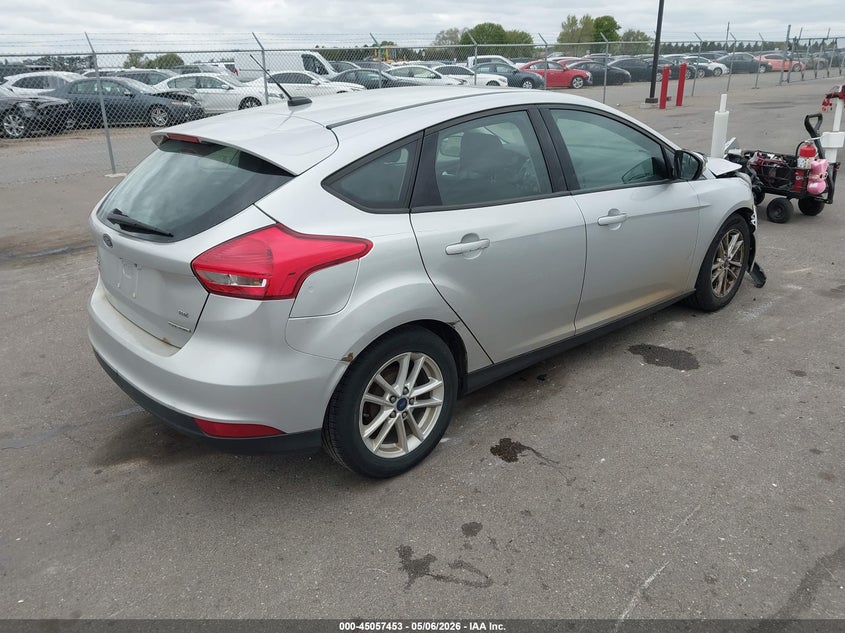 Vin: 1fadp3k21gl352239, lot: 45554998, ford focus se 20164