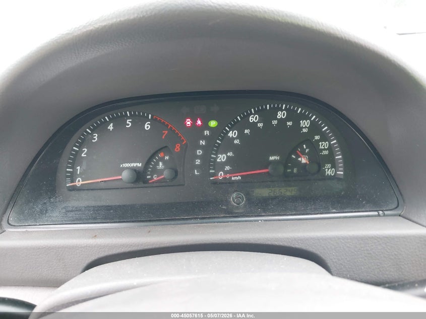 2004 TOYOTA CAMRY auction photo 7
