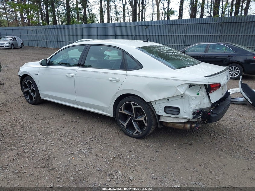 Vin: 1vwma7a31nc001113, lot: 45555399, volkswagen passat 2.0t r-line 20223
