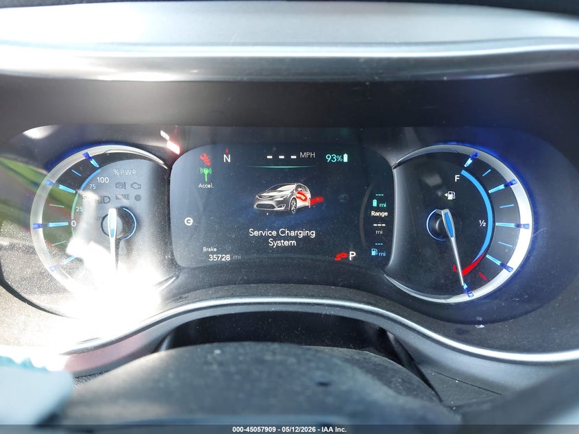 2019 CHRYSLER PACIFICA HYBRID auction photo 7