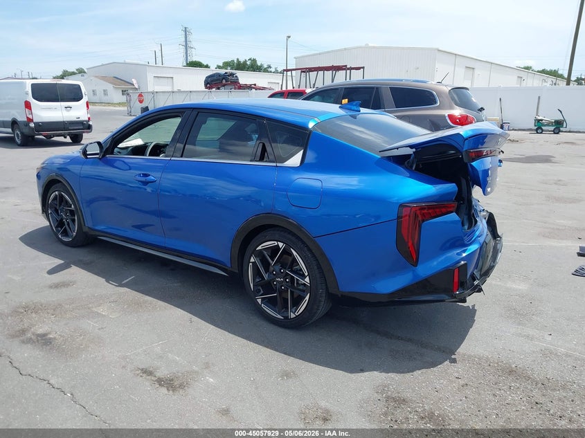 2025 KIA K4 auction photo 3