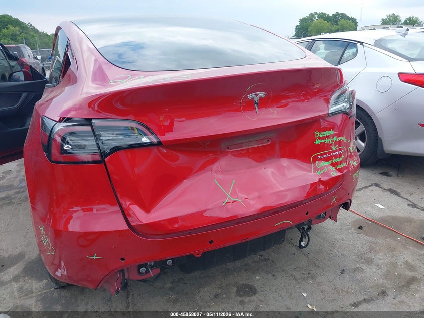 2020 TESLA MODEL Y auction photo 6