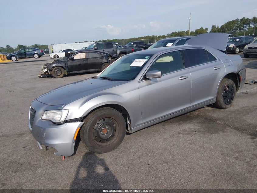 2017 Chrysler 300 Limited 2C3CCAAG4HH538377 photo 1