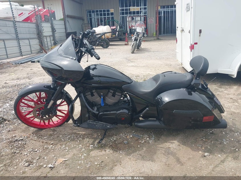 2016 Victory Motorcycles Cross Country Abs VIN: 5VPDW36N6G3046799 Lot: 45058245