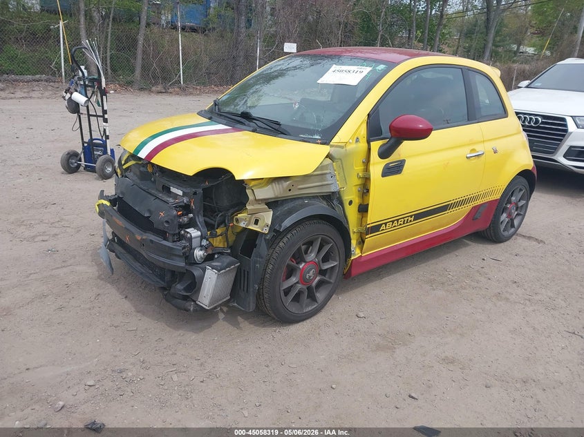 2016 Fiat 500 Abarth 3C3CFFFH4GT122180 photo 1