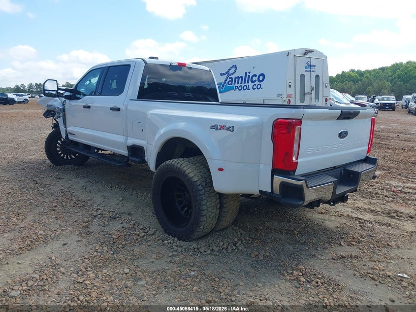 2024 FORD F-350 XLT TRUCK N/A