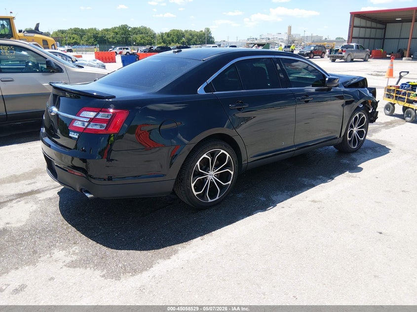 Vin: 1fahp2kt7kg105944, lot: 45556074, ford taurus sho 20194