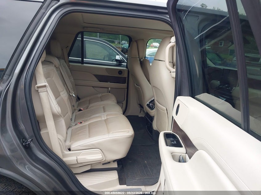 2018 Lincoln Navigator Reserve VIN: 5LMJJ2LT1JEL11680 Lot: 45058622