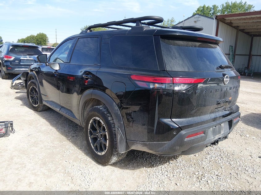 AtlanticExpress - Nissan Pathfinder
