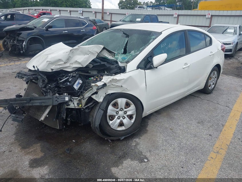 2017 KIA FORTE auction photo 2