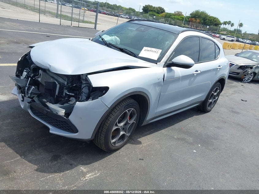 Vin: zaspakbn3n7d30186, lot: 45556897, alfa romeo stelvio ti awd 20222