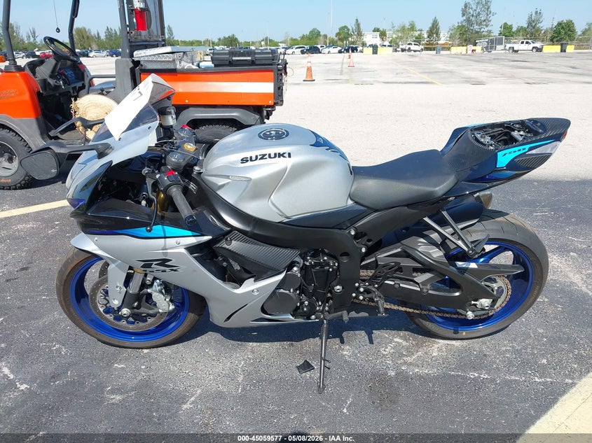 2026 Suzuki Gsx-R750 VIN: JS1GR7MA2T7100624 Lot: 45059577