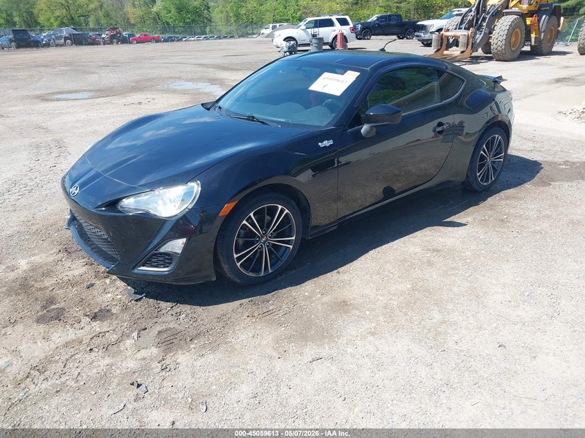 Vin: jf1znaa1xd1701558, lot: 45557158, scion fr-s 20132