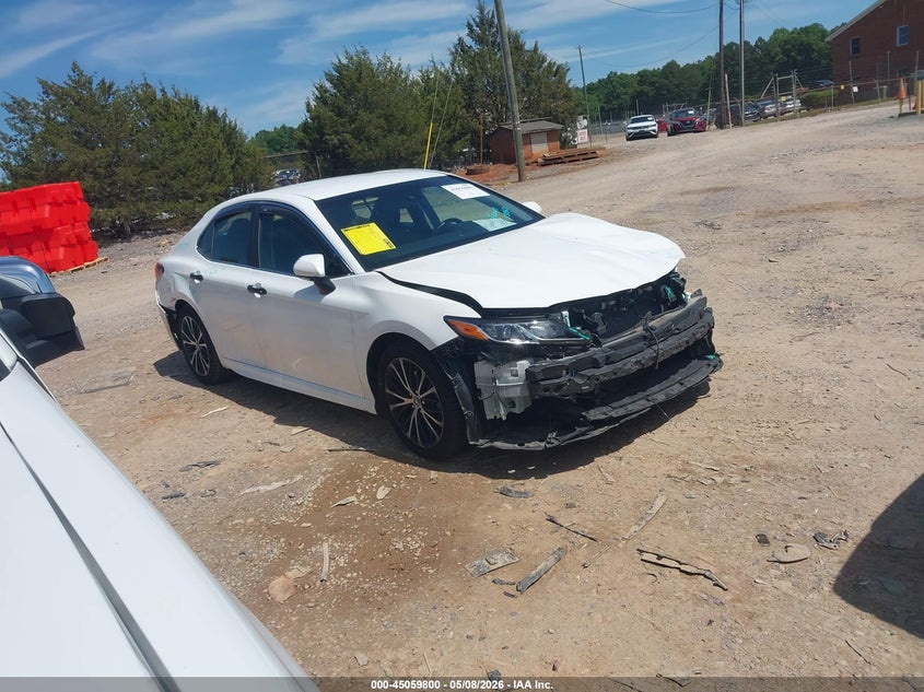 VIN 4T1B11HK5JU080905 2018 TOYOTA CAMRY SE