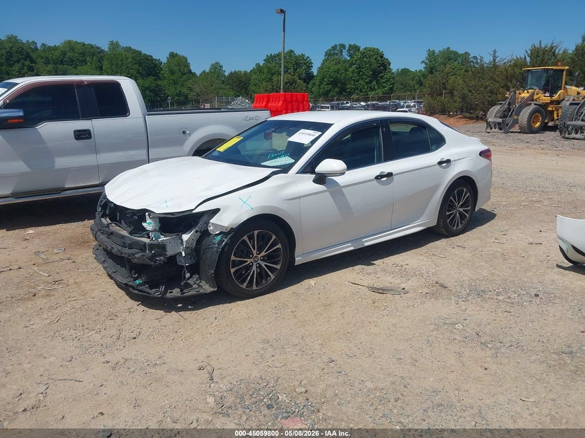 2018 Toyota Camry Se 4T1B11HK5JU080905 photo 1