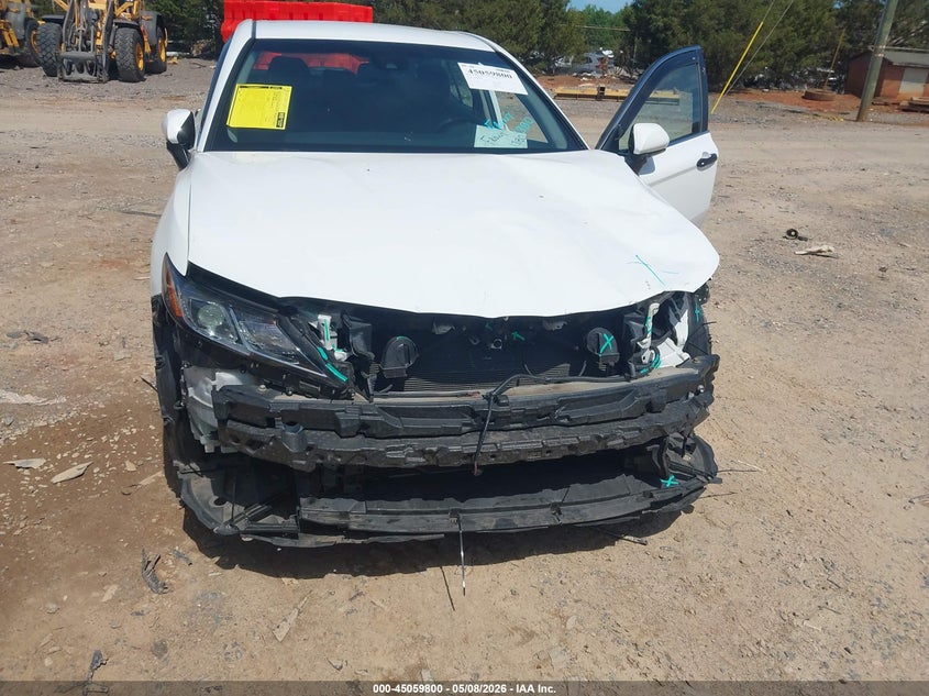 VIN 4T1B11HK5JU080905 2018 TOYOTA CAMRY SE