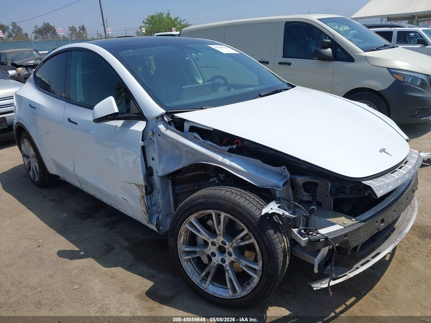 Vin: 7saygaee5pf780553, lot: 45557491, tesla model y awd/long range dual motor all-wheel drive 2023 img_1