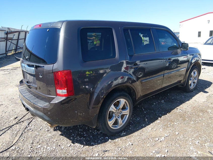 Vin: 5fnyf3h55fb011220, lot: 45557524, honda pilot ex-l 20154