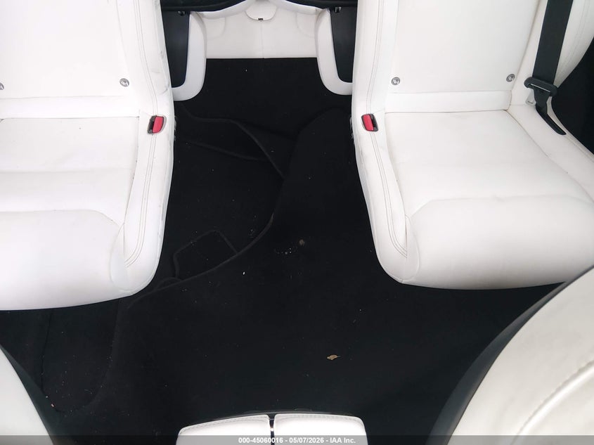 2020 Tesla Model X Long Range Dual Motor All-Wheel Drive/Long Range Plus Dual Motor All-Wheel Drive VIN: 5YJXCBE25LF283030 Lot: 45060016