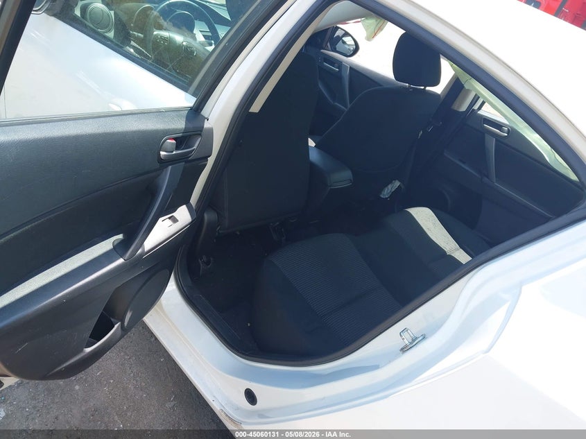 2012 Mazda 3 2.0 Azda3 I Touring White Lot 111045060131 Vin JM1BL1V73C1691311