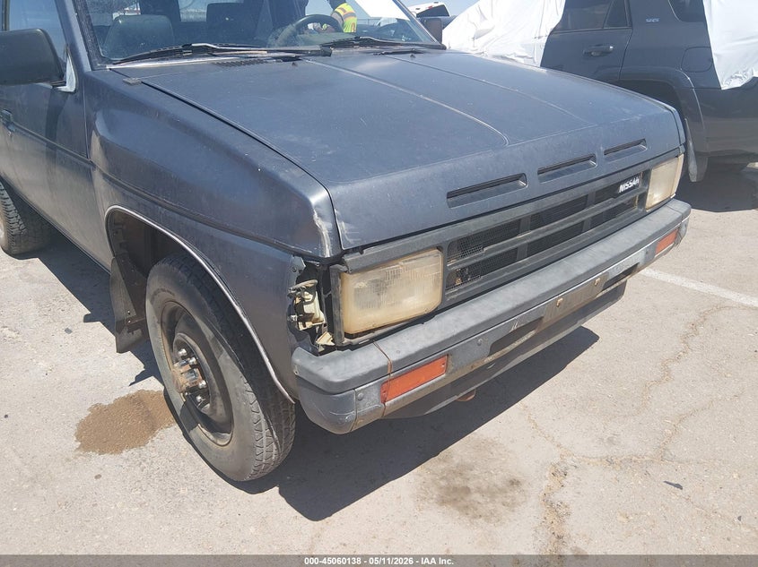 1988 Nissan Pathfinder VIN: JN8HD16Y5JW000542 Lot: 45060138