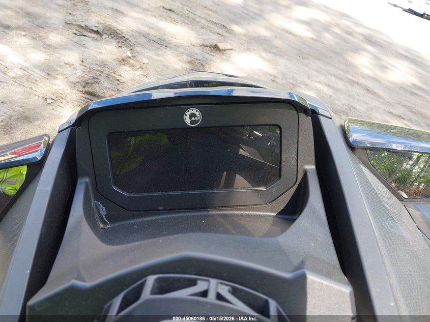 2025 SEADOO RXT auction photo 7
