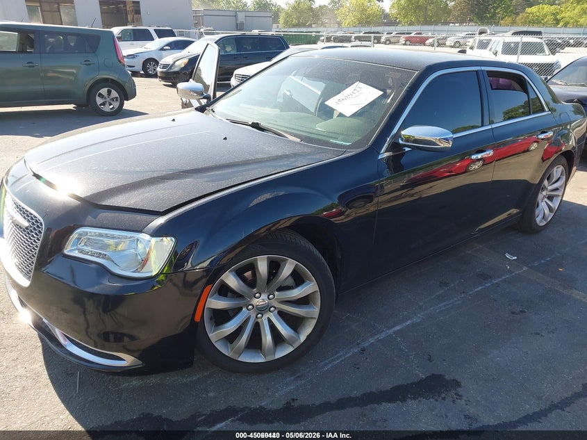 2019 Chrysler 300 Touring 2C3CCAAG5KH500972 photo 1