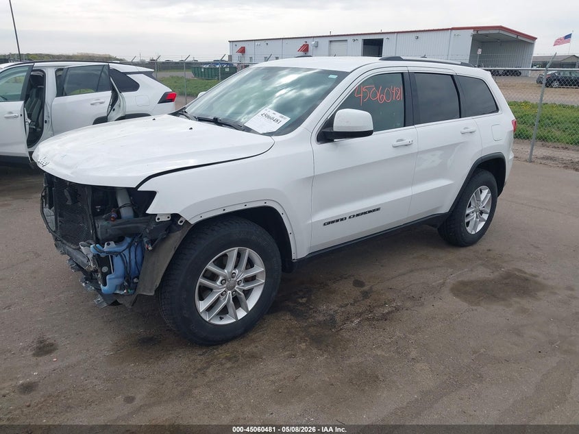 2017 Jeep Grand Cherokee Laredo 4x4 1C4RJFAG6HC715345 photo 1